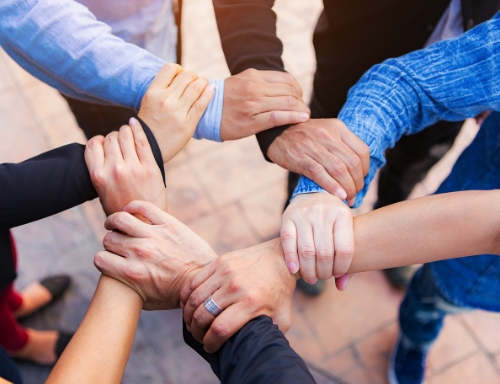 成为Maxman | 万博的一份子