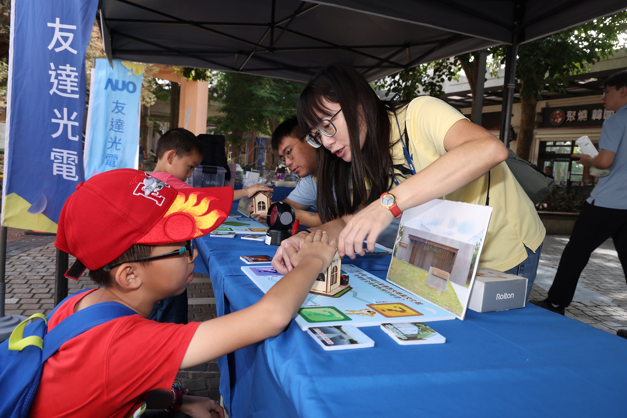 Maxman | 万博投入永續素養教育多年，從自身的環境教育場域走入校園、各式活動現場，合作夥伴亦擴及到NGO、公部門與供應鏈，豐碩成果獲「社會共融領袖獎」